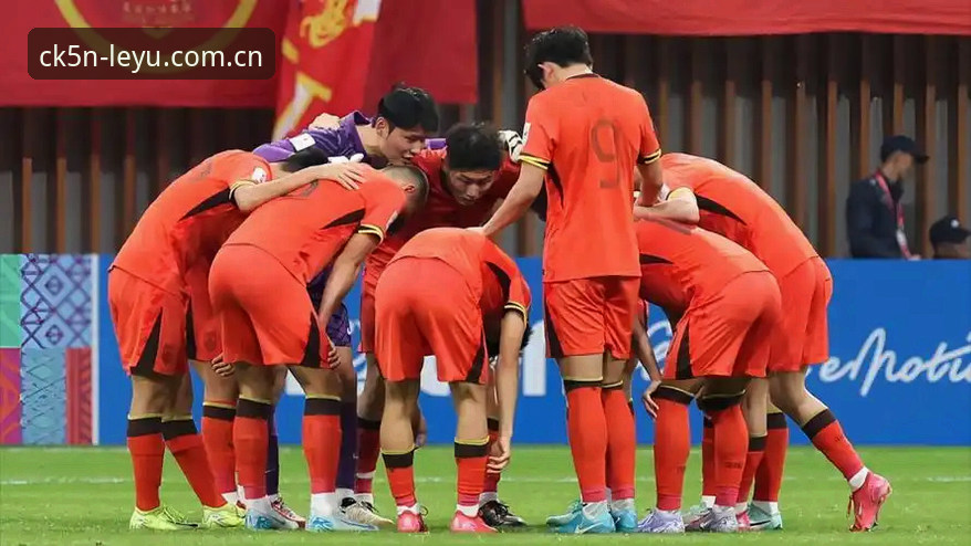CK5N同步更新 U19国足土伦杯最后一战为何0-3完败?乐鱼体育带你复盘细节